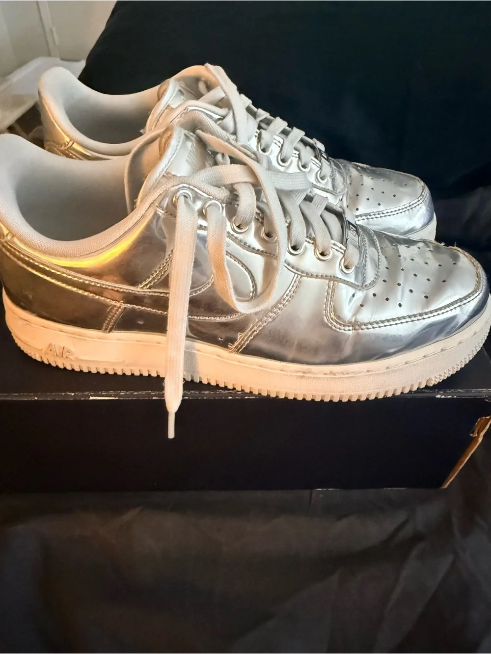 Nike AF1 Metallic Silver Low-Top Sneakers